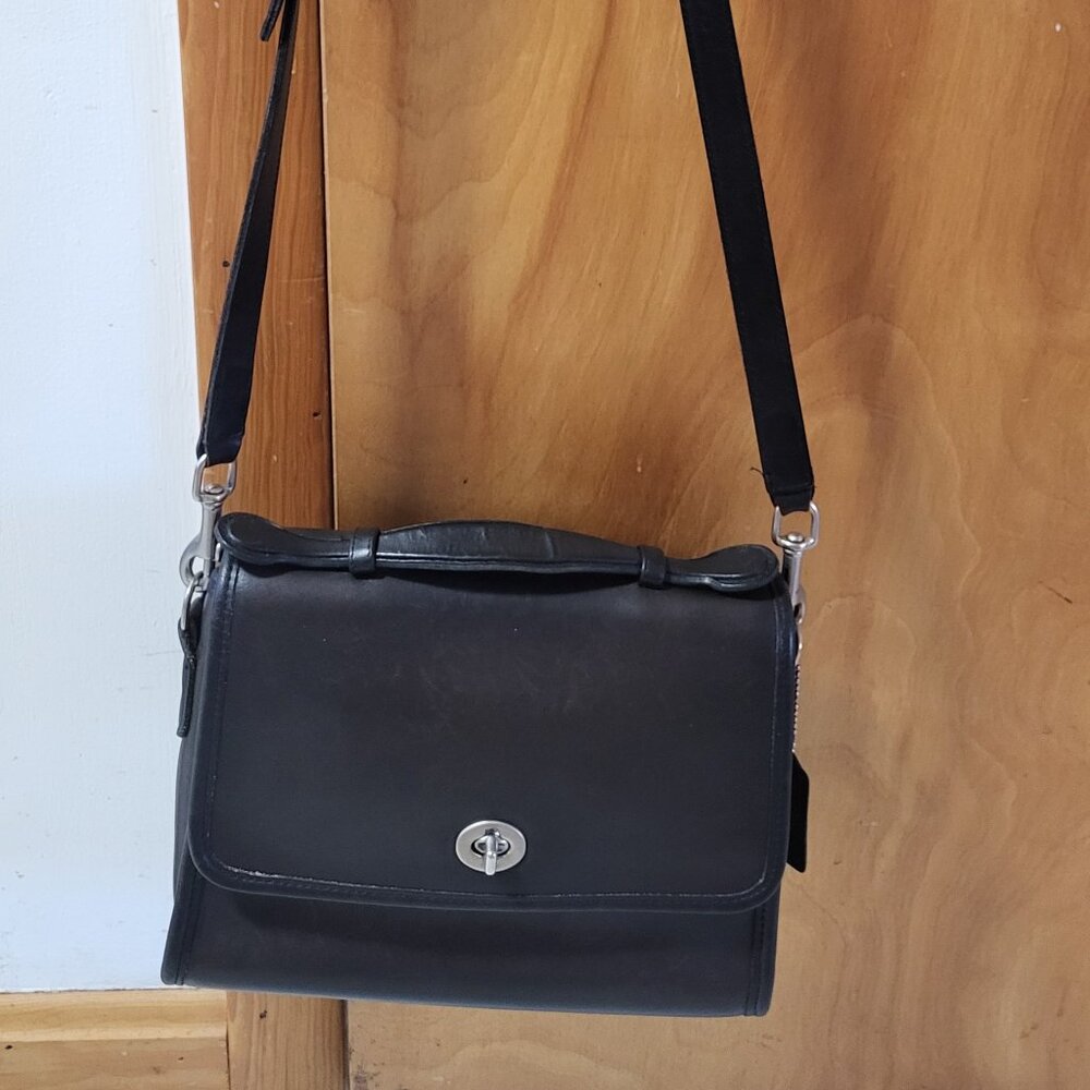 Vintage Black Coach Court Bag 9870